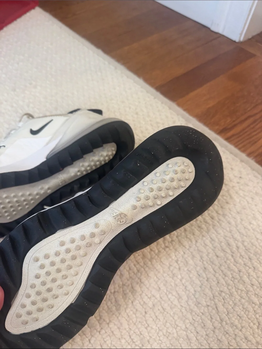 Golf Air Max 270 G -White and Black